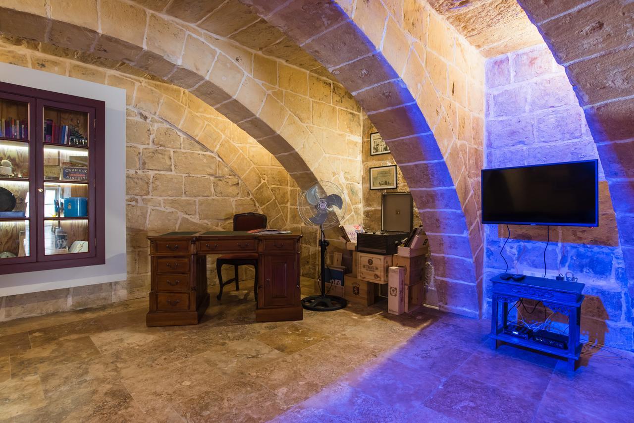 1 Bedroom Heritage Apartment Valletta Ngoại thất bức ảnh